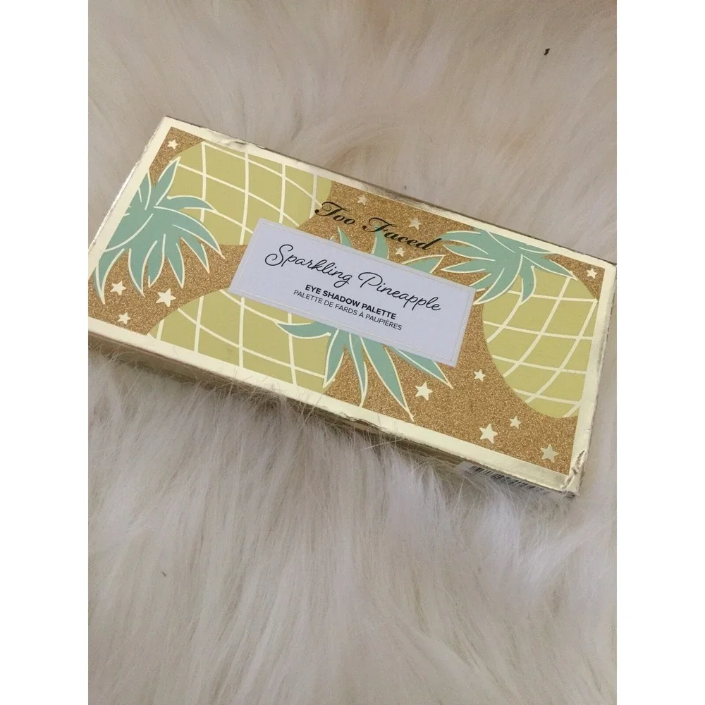 Too Faced Sparkling Pineapple Eye Shadow‎ Palette Read Description